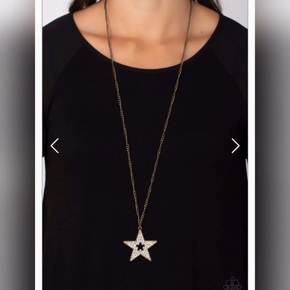 Superstar Stylish Brass Necklace Rhinestones with earrings STAR 🌟 - Picture 2 of 5